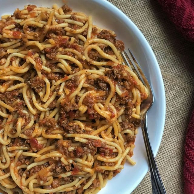 What’s your go to meal? I mean, that one meal that checks all the boxes

Simple ✅  Quick – On the table in under 30 minutes ✅
Delicious ✅  Cook time is hands off ✅  Loved by the picky little humans ✅  You already have all the ingredients ✅  Inexpensive ingredients✅  One pot ✅  Fewer dishes to wash ✅

This #instantpot spaghetti in ground beef sauce is that meal for me. Get recipe  https://www.thevimbayidiaries.com/recipe/instant-pot-spaghetti-in-ground-beef-sauce/

#instantpotrecipes 
#instantpotpasta